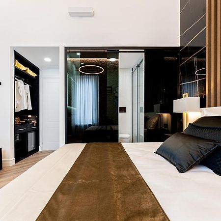 Nero Luxury Suites Cagliari Esterno foto