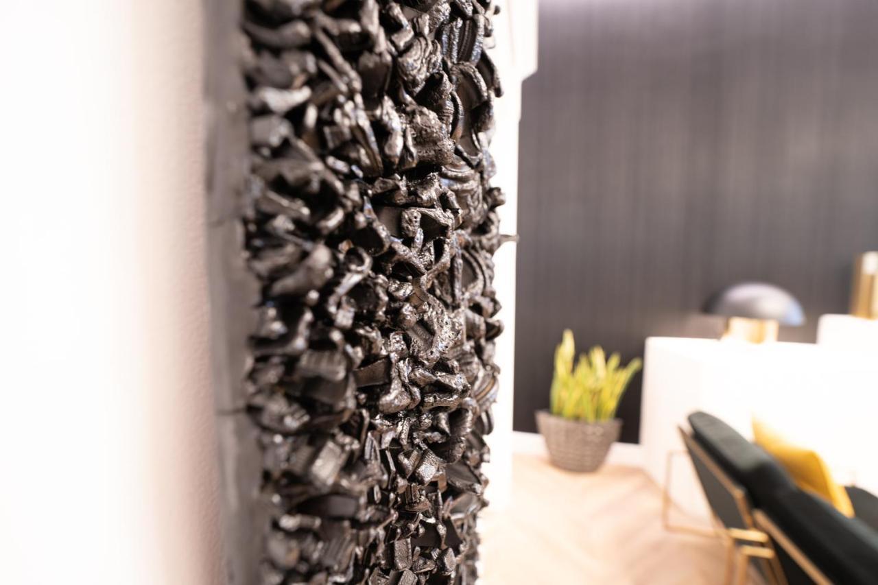 Nero Luxury Suites Cagliari Esterno foto