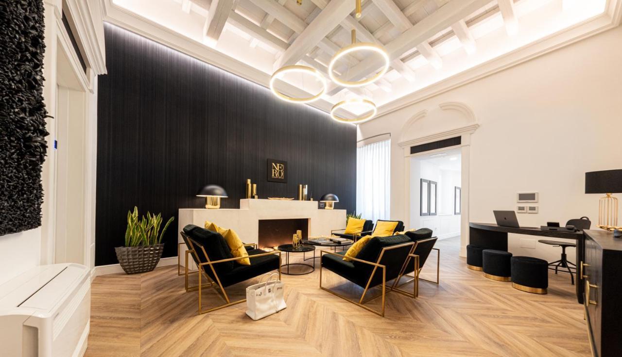 Nero Luxury Suites Cagliari Esterno foto