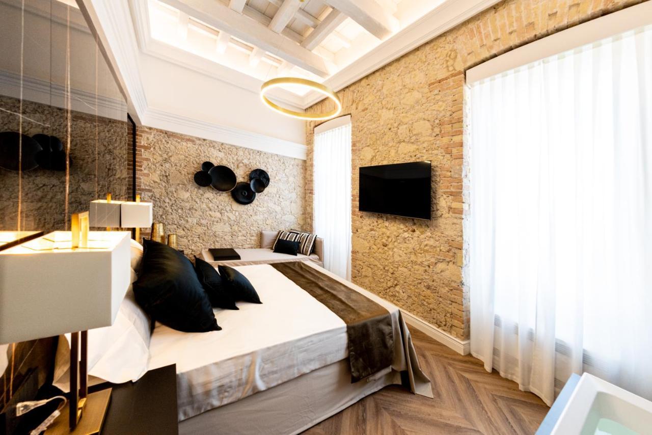 Nero Luxury Suites Cagliari Esterno foto