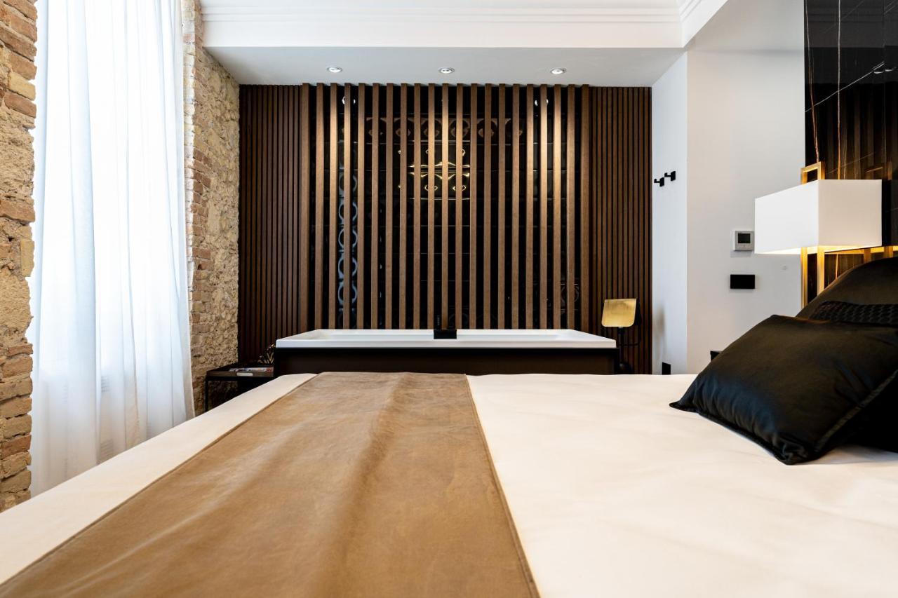 Nero Luxury Suites Cagliari Esterno foto