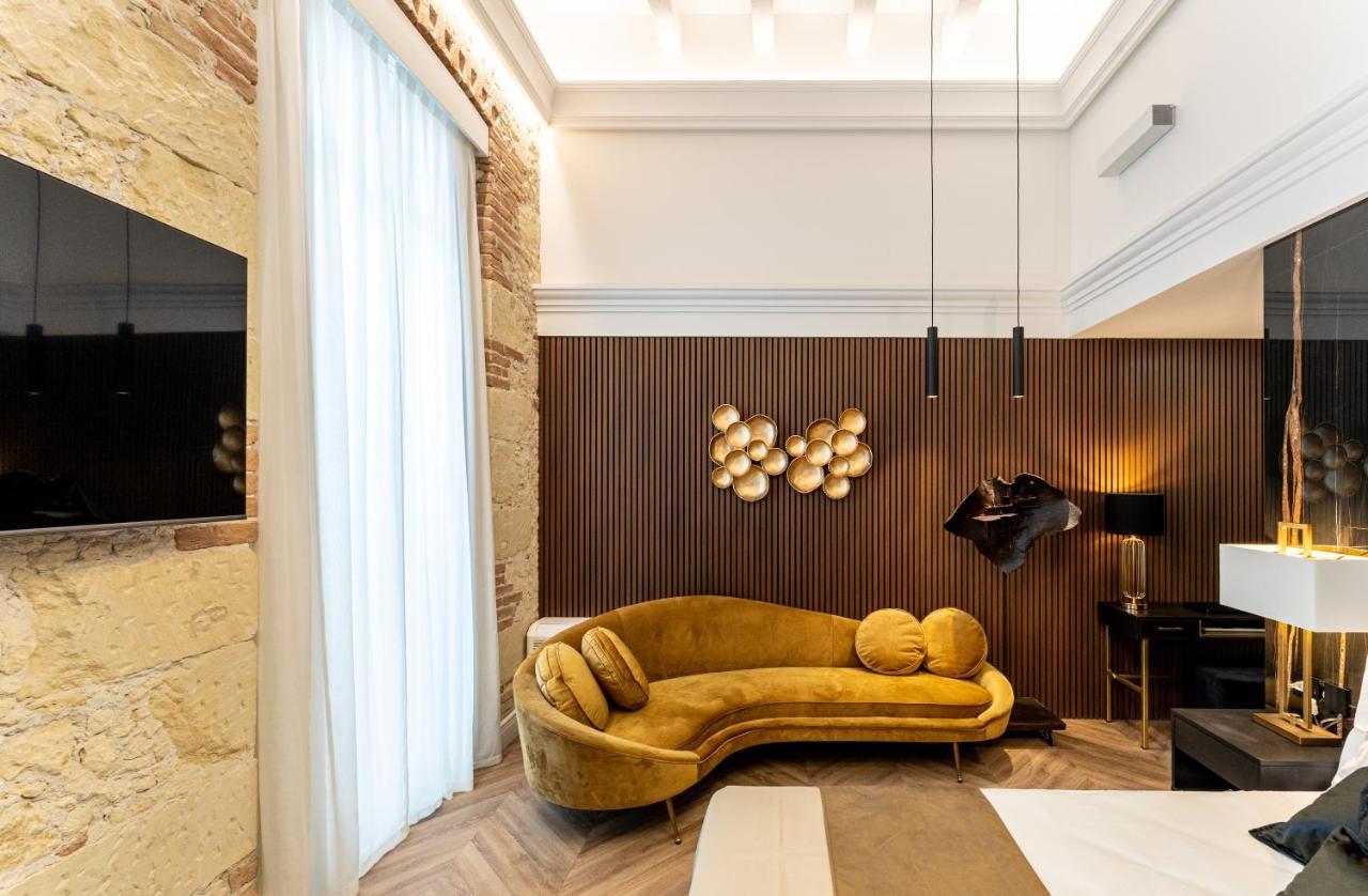Nero Luxury Suites Cagliari Esterno foto