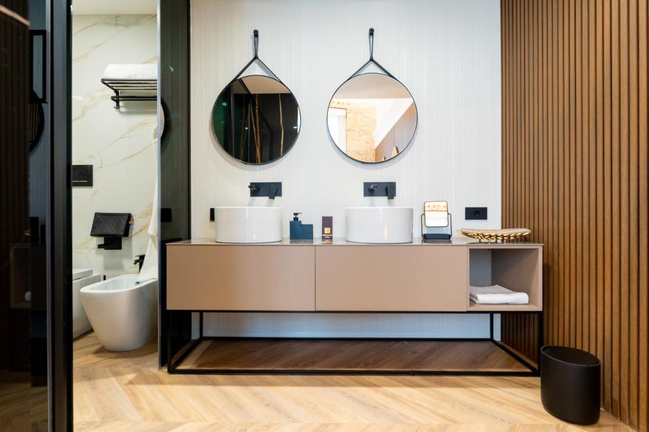 Nero Luxury Suites Cagliari Esterno foto