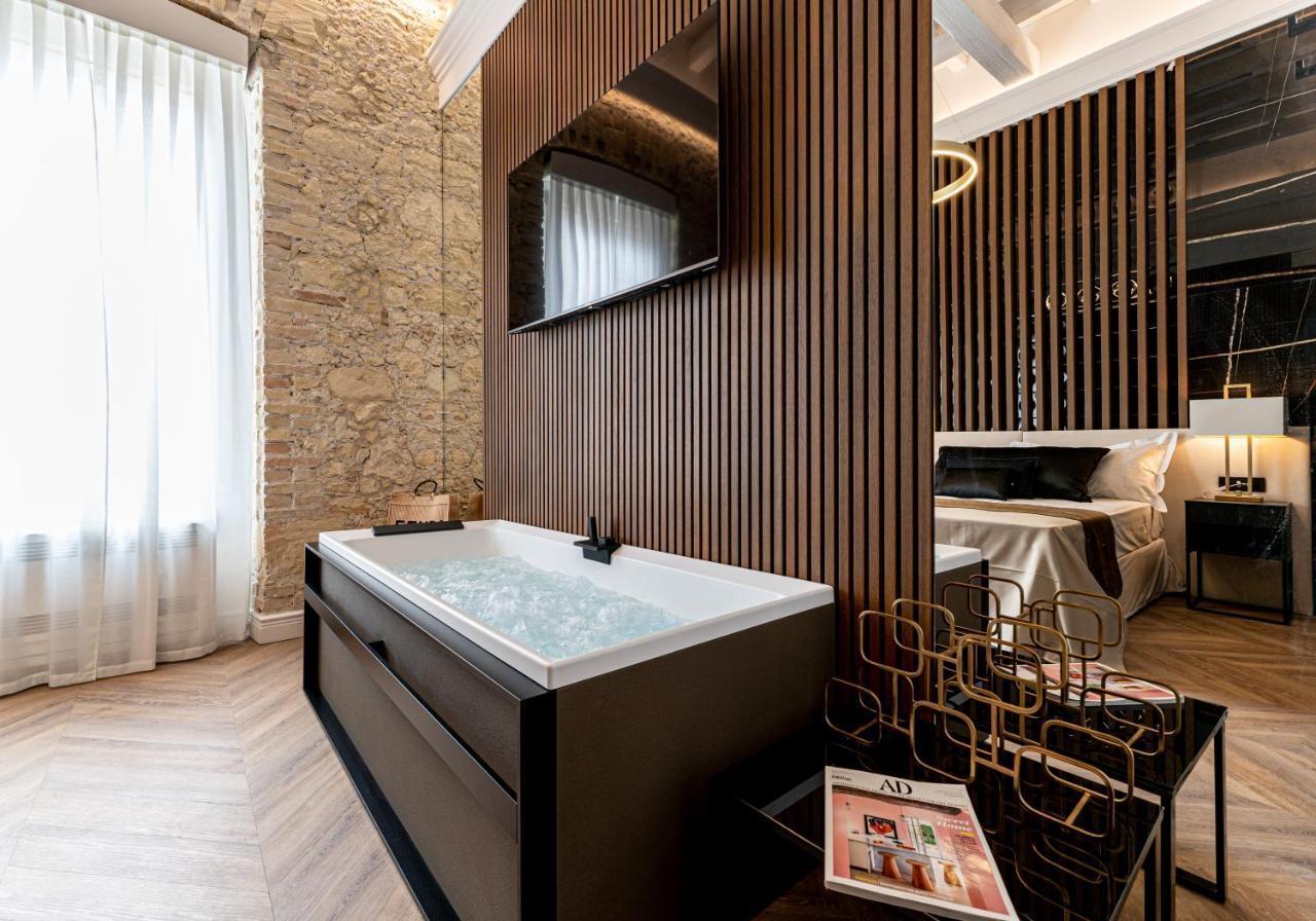 Nero Luxury Suites Cagliari Esterno foto