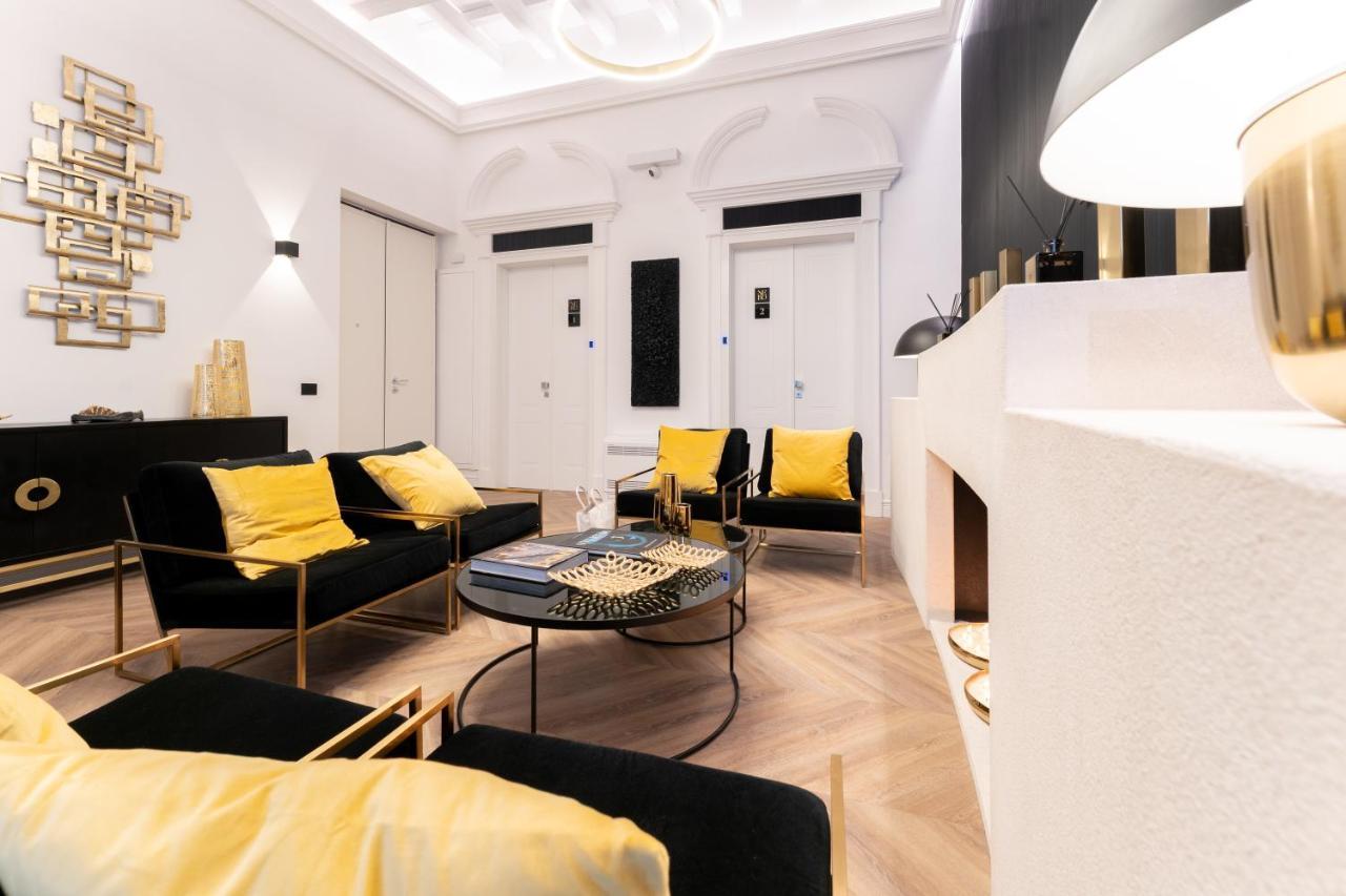 Nero Luxury Suites Cagliari Esterno foto