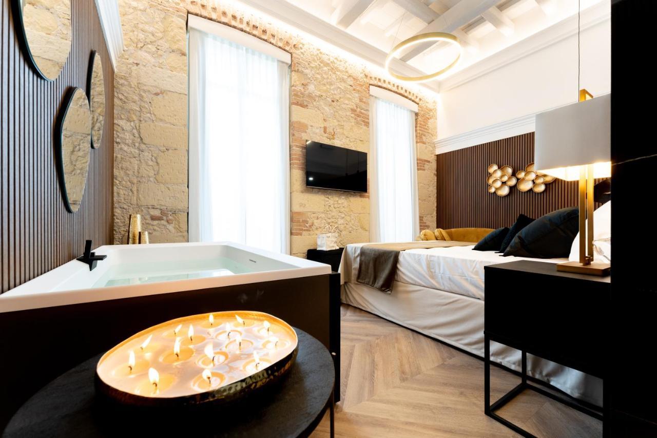 Nero Luxury Suites Cagliari Esterno foto