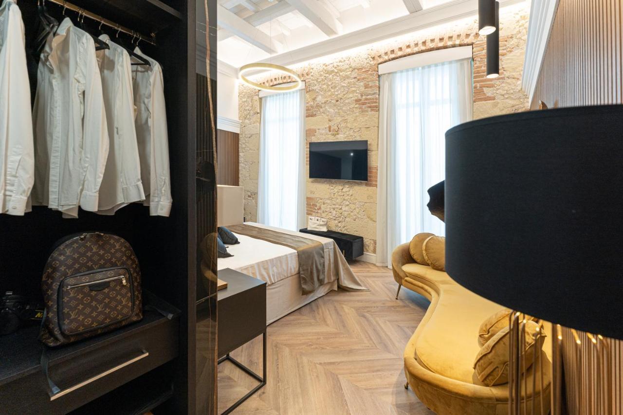 Nero Luxury Suites Cagliari Esterno foto