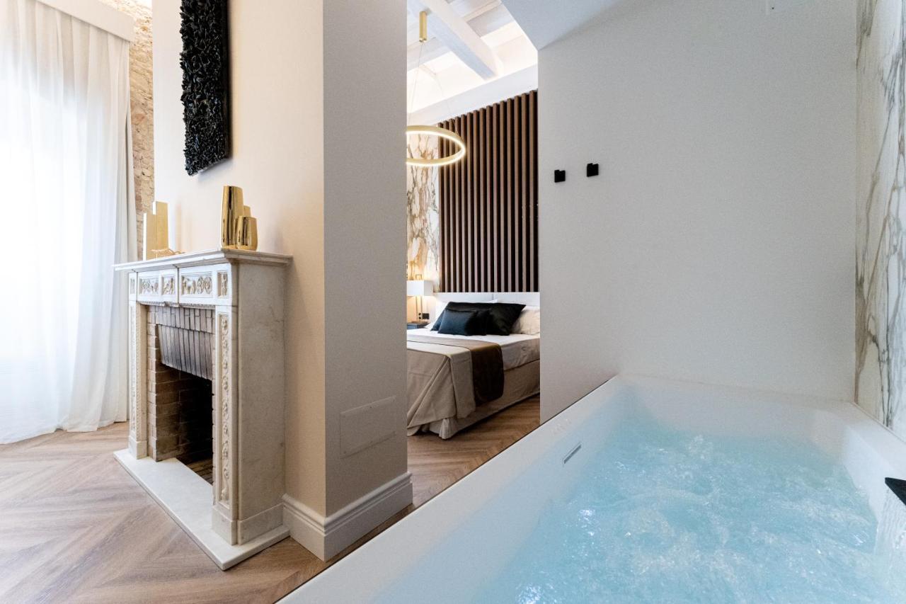 Nero Luxury Suites Cagliari Esterno foto