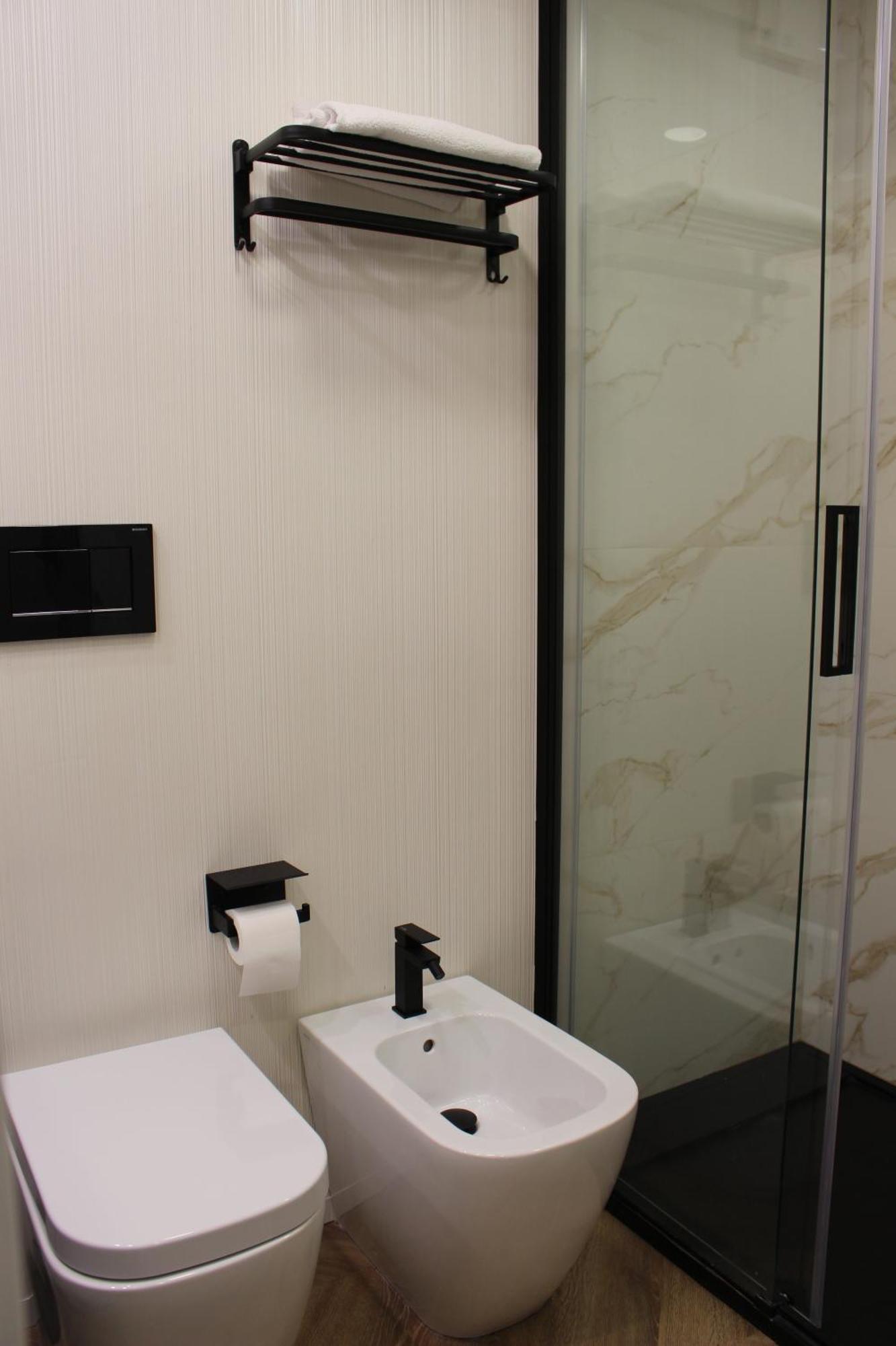 Nero Luxury Suites Cagliari Esterno foto